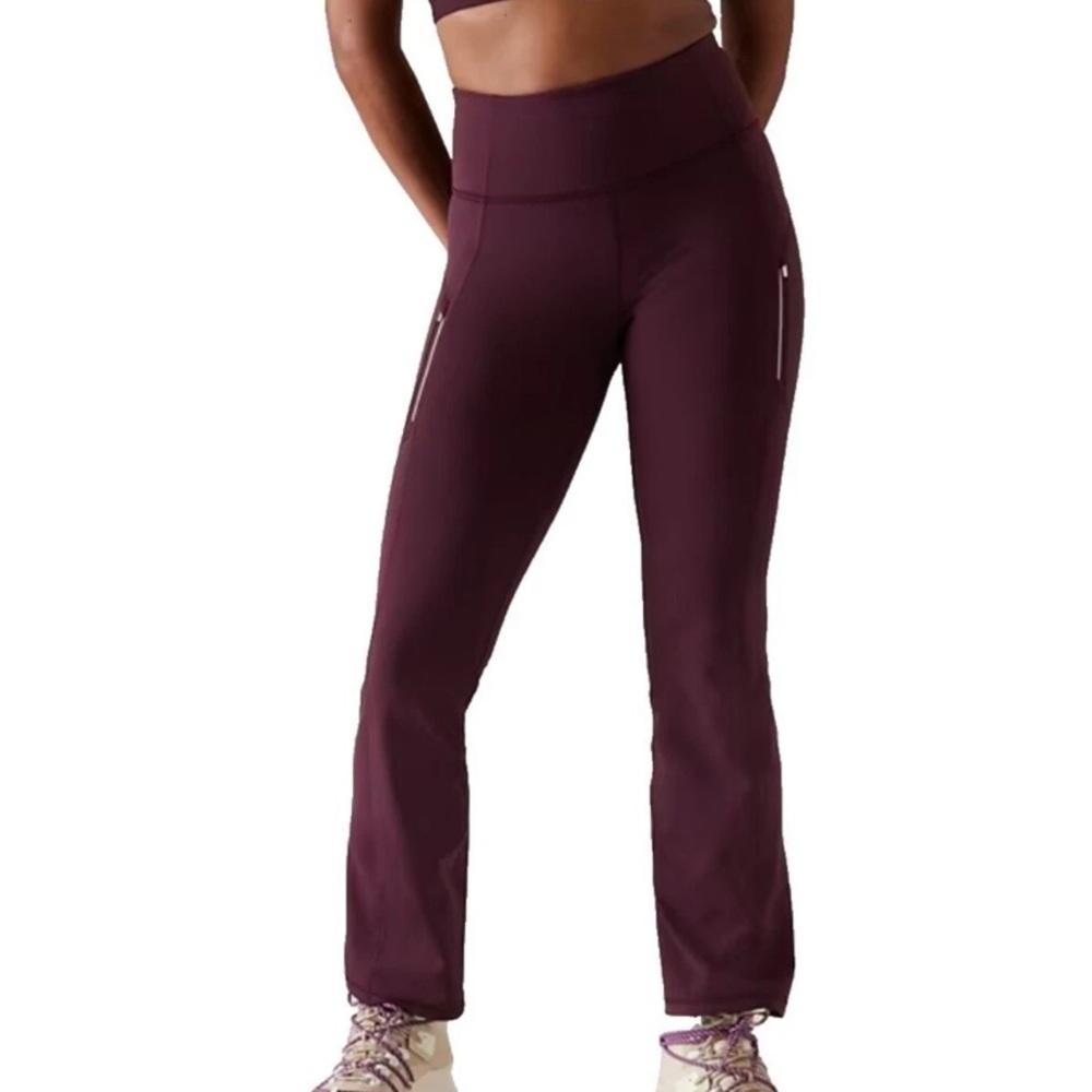 ATHLETA Rainier Bootcut Pant Burgundy Flare Leggings Size M Petite Mint